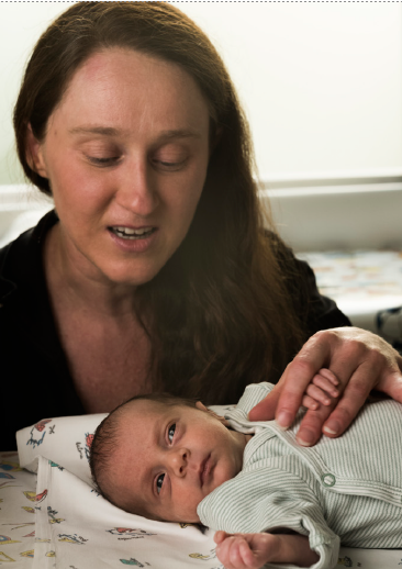 La voix maternelle réduit la douleur chez les bébés  prématurés