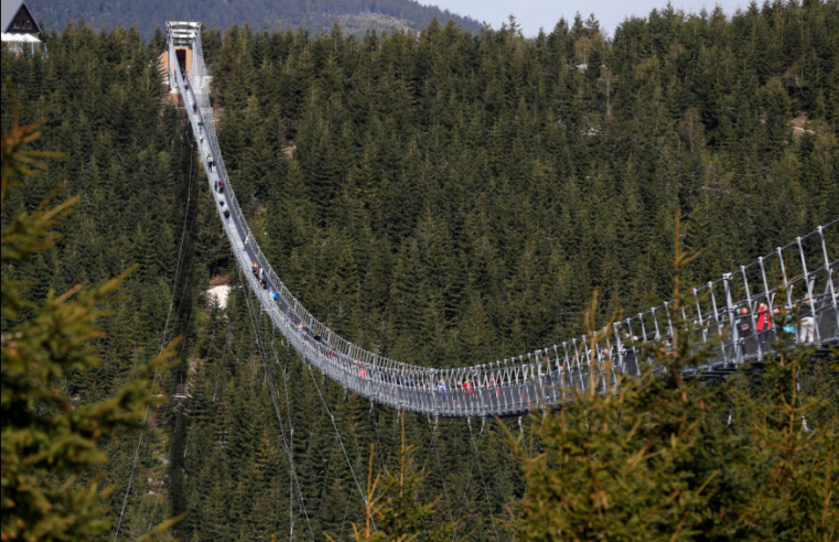 Fear and adrenaline as Czechs open world’s longest suspension footbridge