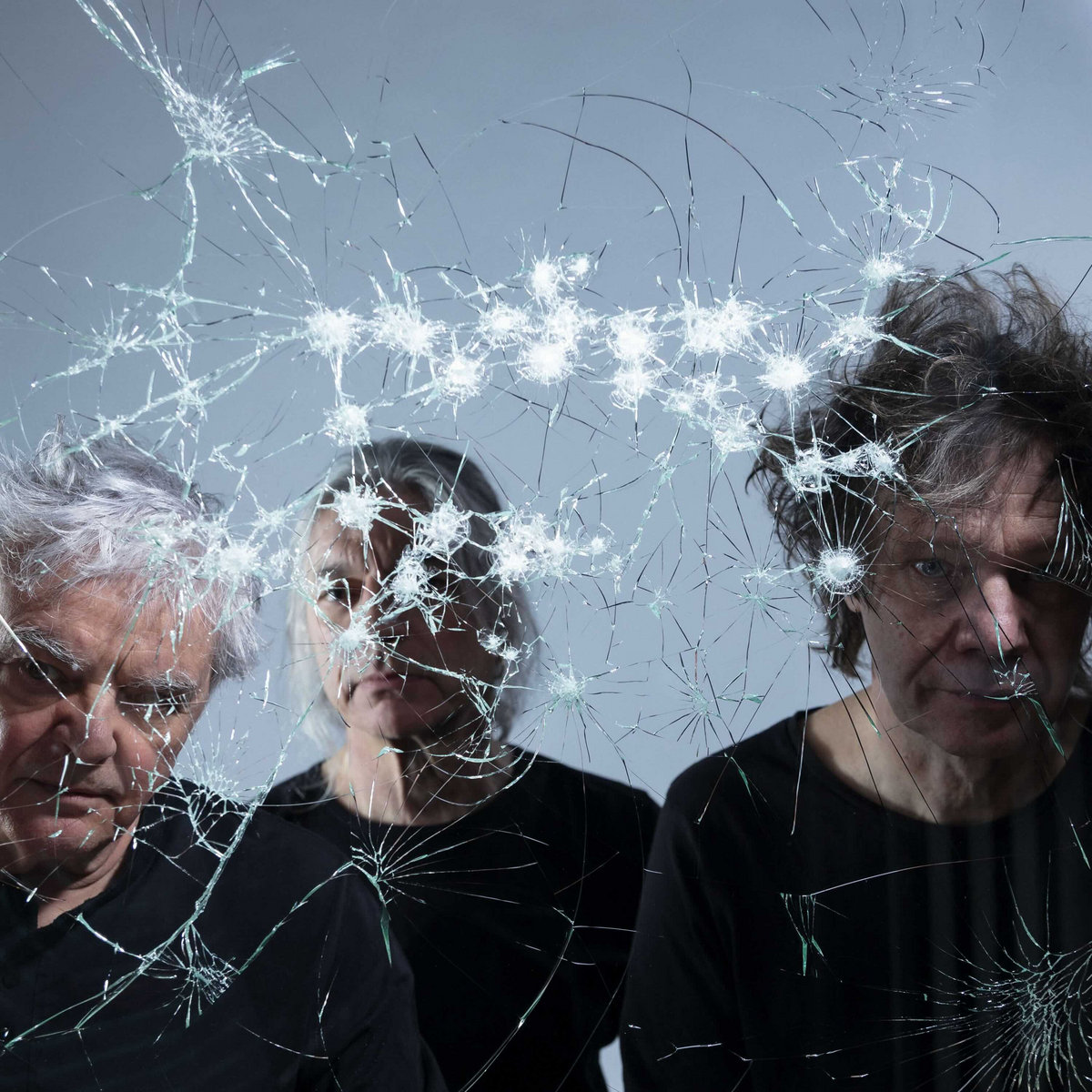 Music. Young Gods à l’usine