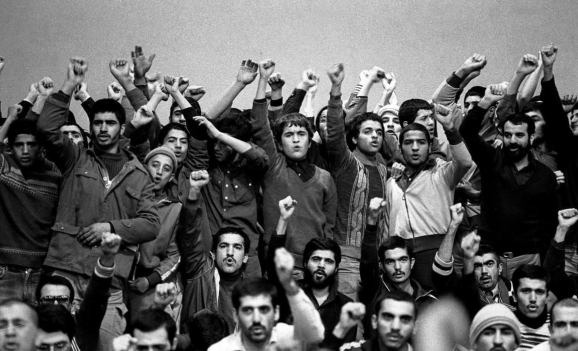 Iran : les Pasdarans, de la légitimité sacrificielle au pouvoir coercitif total