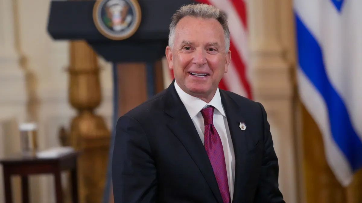 Monde. Le duo américain outsider pour la paix fait face à son plus grand défi dans trois zones sensibles