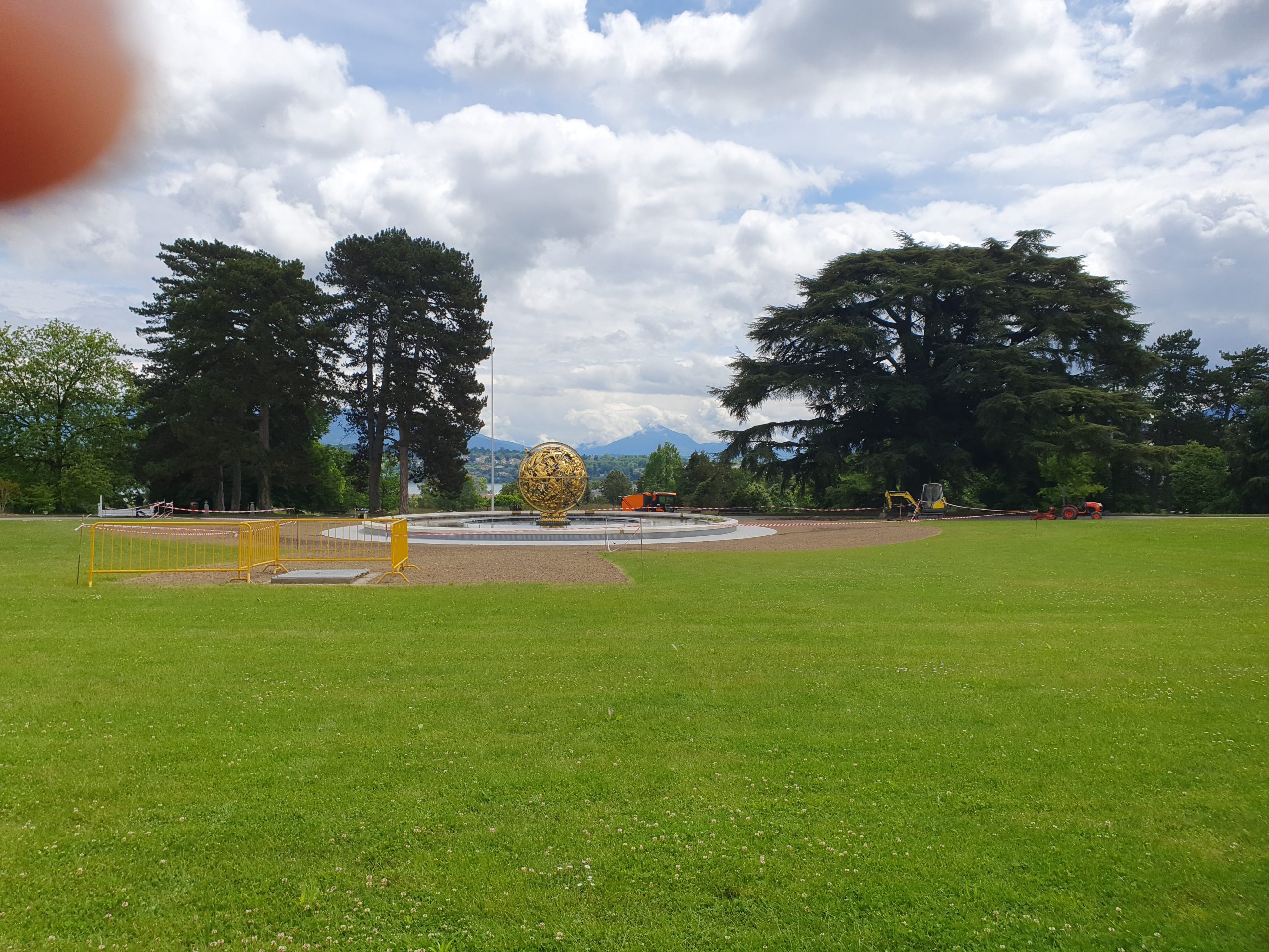 Unog. The celestial sphere has been renovated