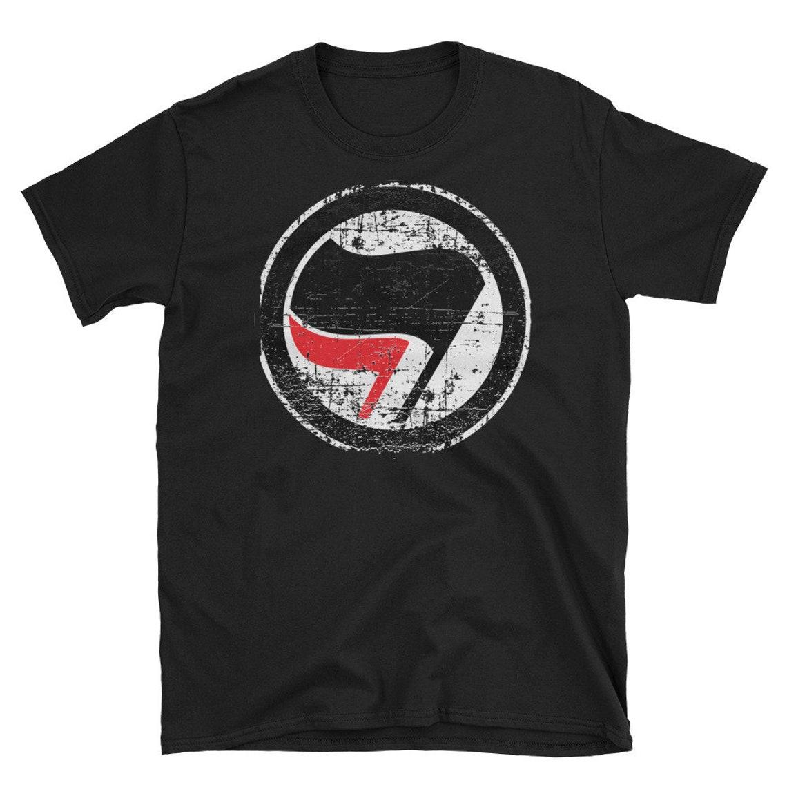 Mouvement. C&rsquo;est quoi un tshirt Antifa?